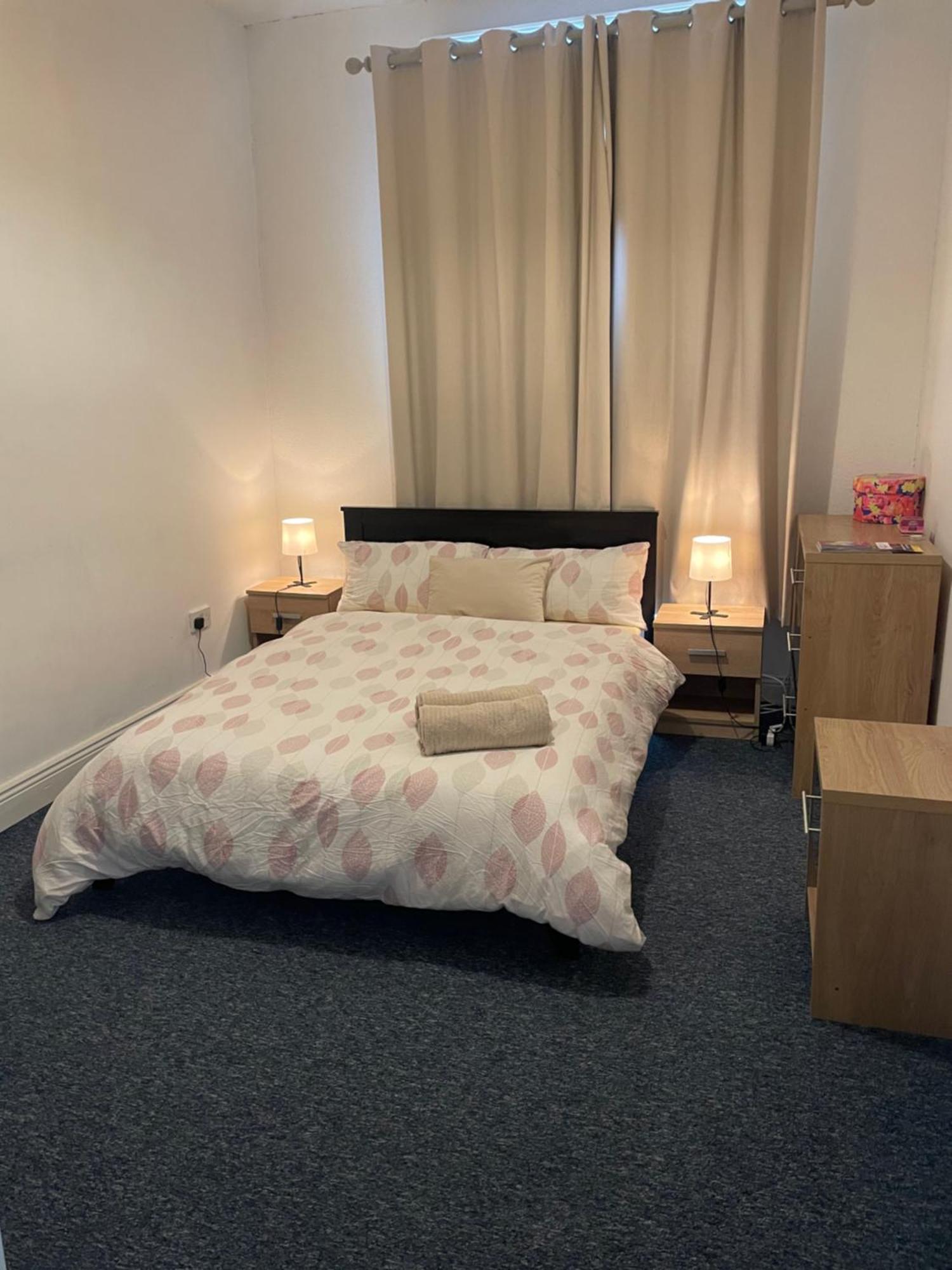 Shutdown Permanently Apartment Дъблин Екстериор снимка