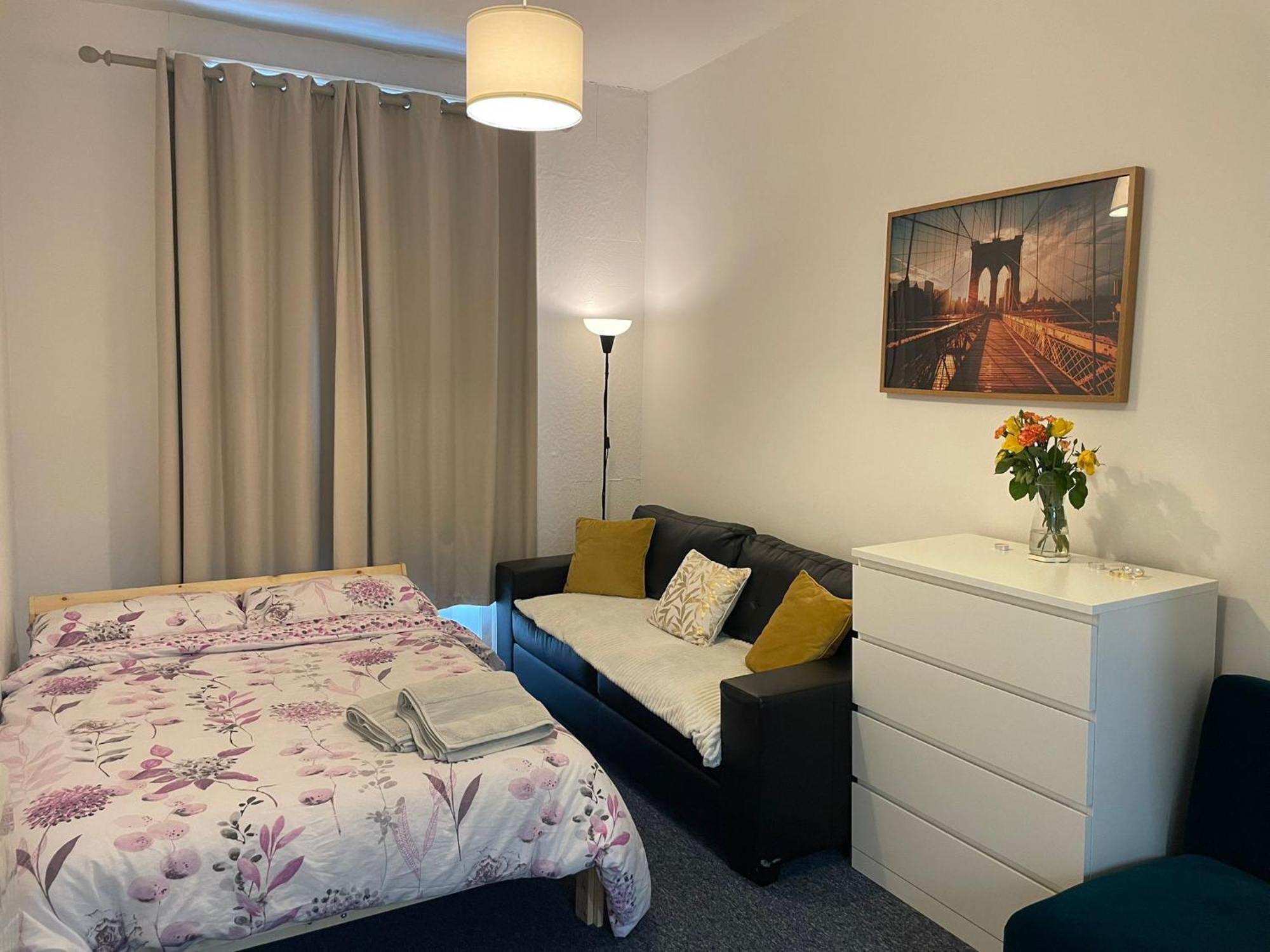 Shutdown Permanently Apartment Дъблин Екстериор снимка